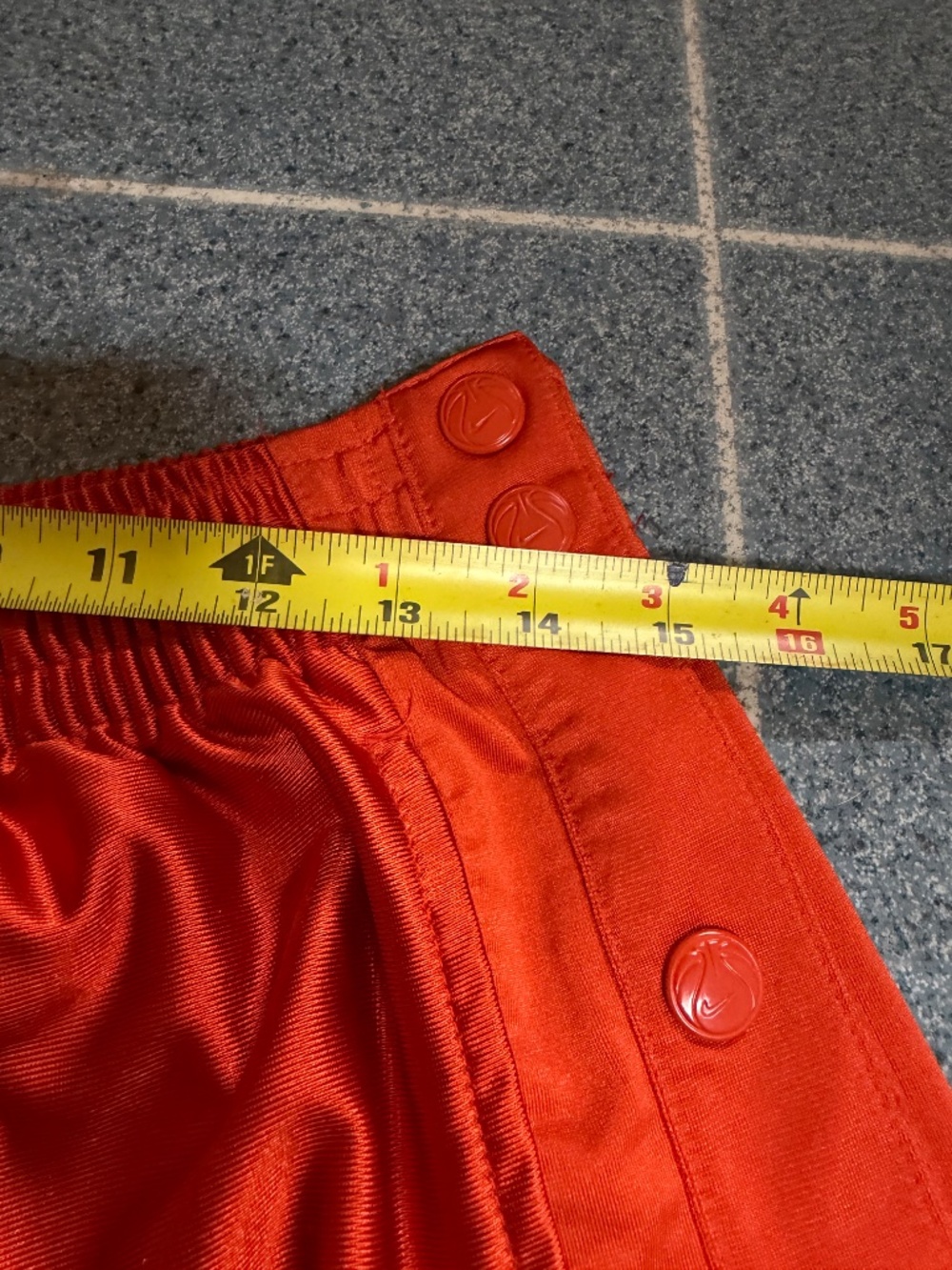 NIKE Vintage Tear-Away Basketball Pants Dazzling Orange Y2K era - Picture 8 of 16